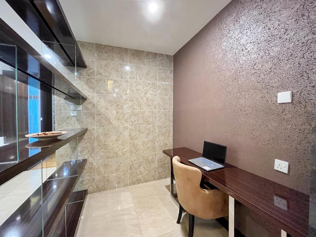 Nana'S At Dorsett Residence Bukit Bintang クアラルンプール エクステリア 写真
