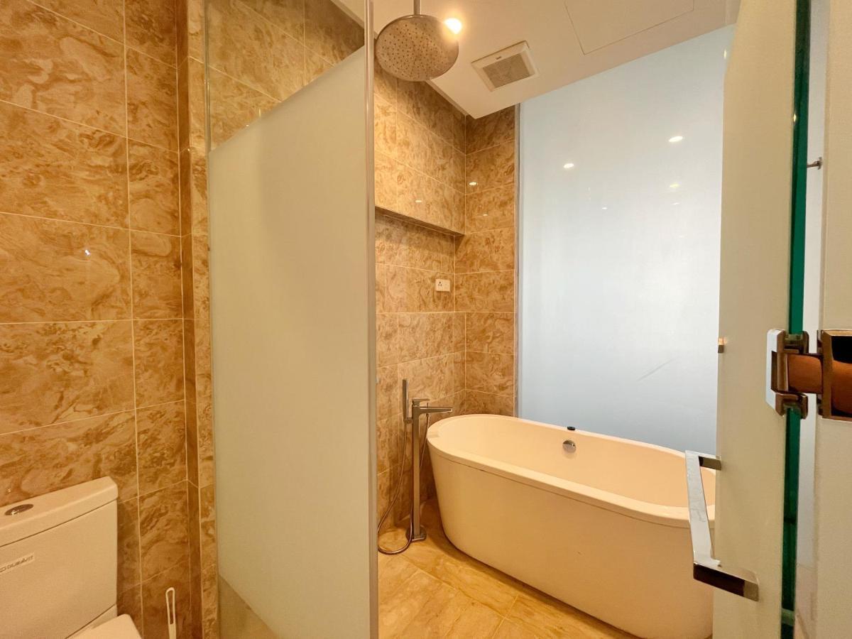 Nana'S At Dorsett Residence Bukit Bintang クアラルンプール エクステリア 写真